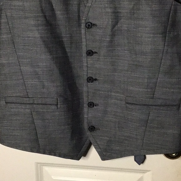 INC, PIERRE CARDIN, DIMITRI - Picture 3 of 11